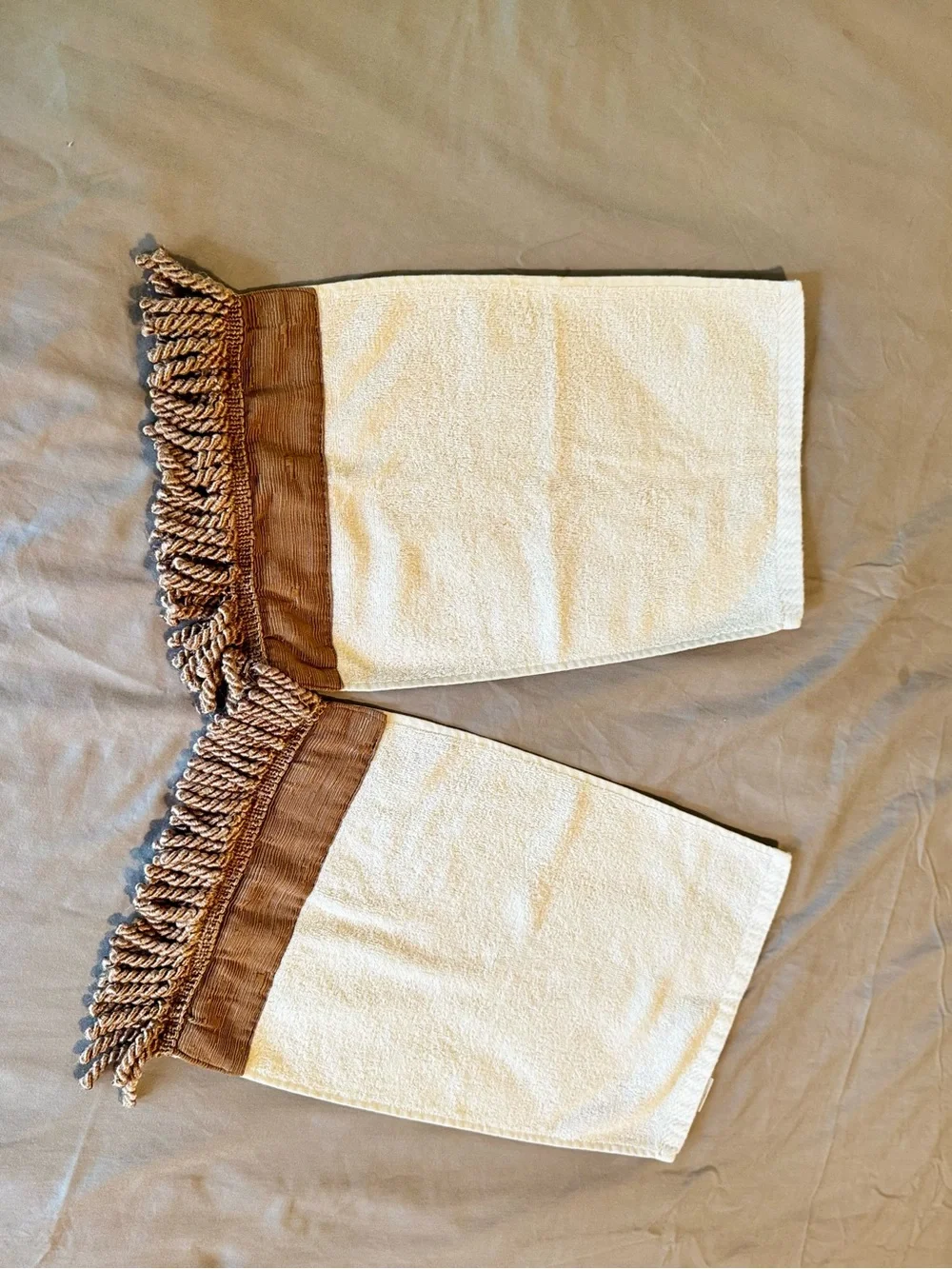 CROSCILL Set of 2 Cotton Towels Cream & Bronze Gold Brown Decorative Hand Towel